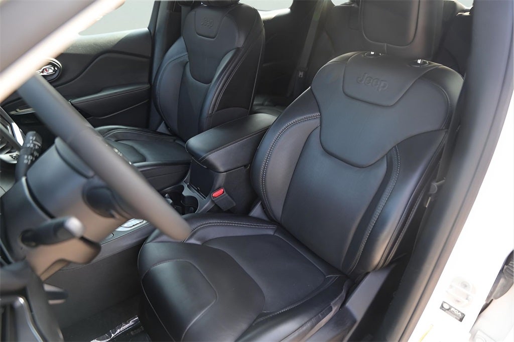 2023 Jeep Cherokee Altitude