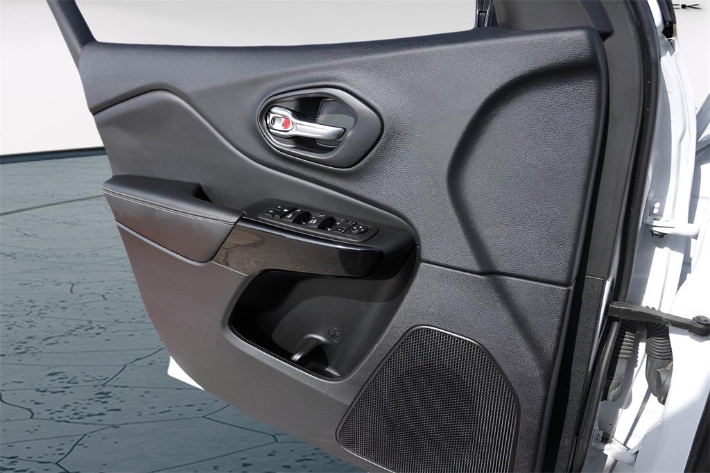 2023 Jeep Cherokee Altitude