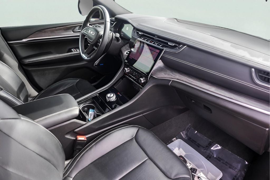 2022 Jeep Grand Cherokee Overland