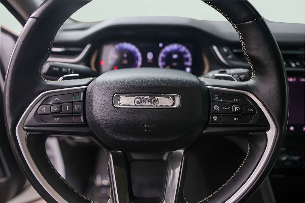 2022 Jeep Grand Cherokee L Laredo