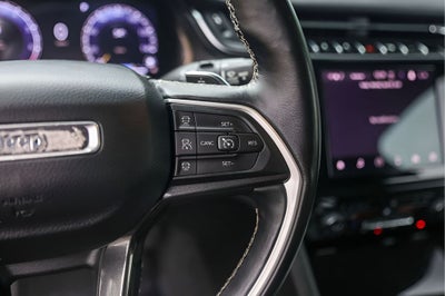 2022 Jeep Grand Cherokee L Laredo