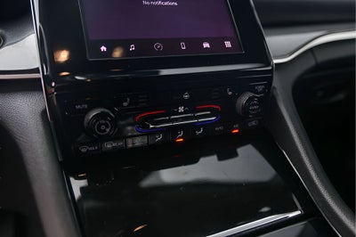 2022 Jeep Grand Cherokee L Laredo