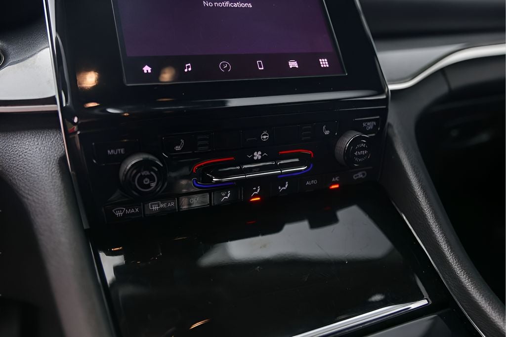 2022 Jeep Grand Cherokee L Laredo