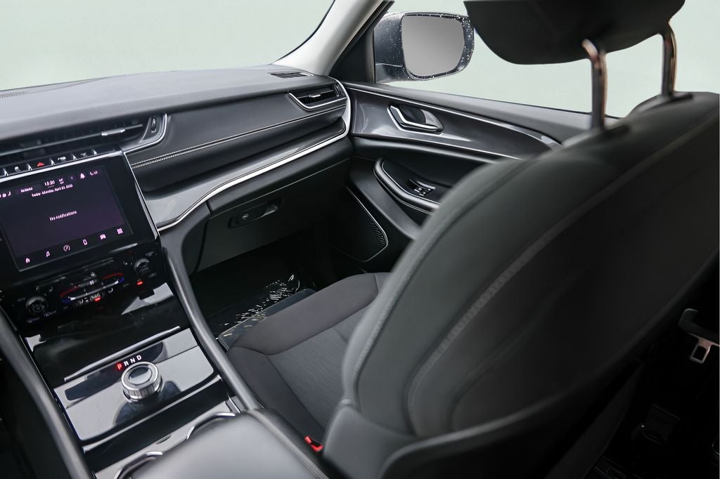 2022 Jeep Grand Cherokee L Laredo