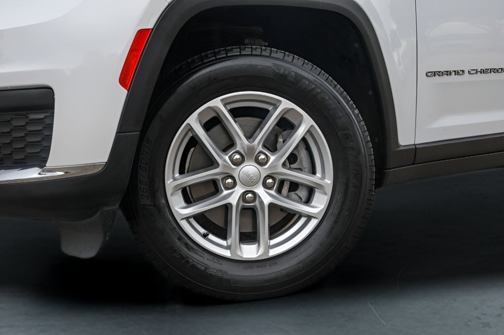 2022 Jeep Grand Cherokee L Laredo