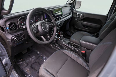 2025 Jeep Wrangler Rubicon 4xe