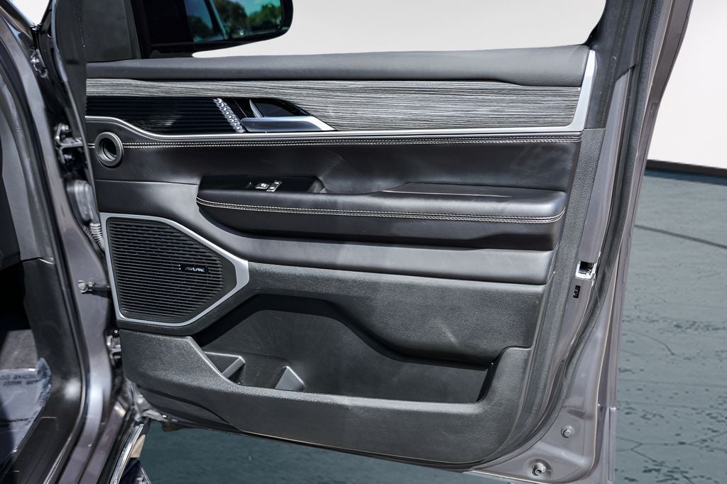 2022 Jeep Wagoneer Series II