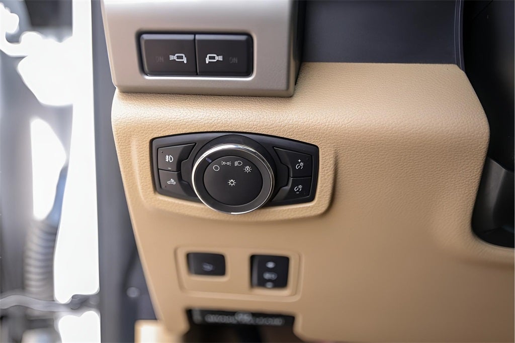 2017 Ford F-250SD Lariat