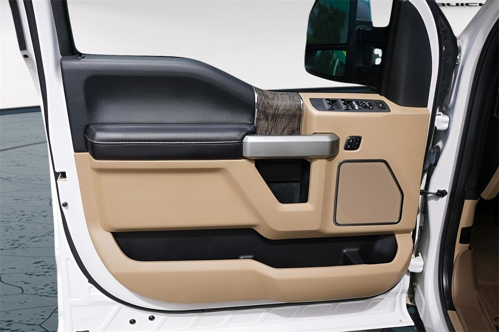 2017 Ford F-250SD Lariat