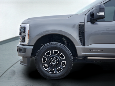 2025 Ford F-250SD Platinum
