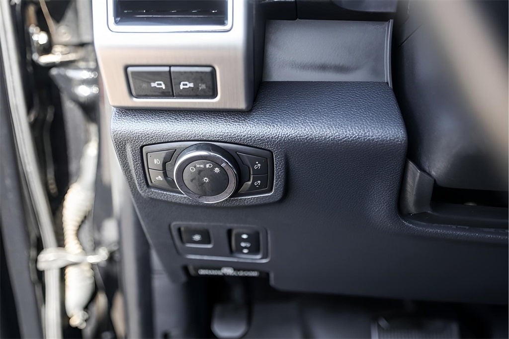 2022 Ford F-350SD Platinum