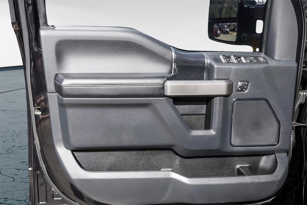 2022 Ford F-350SD Platinum