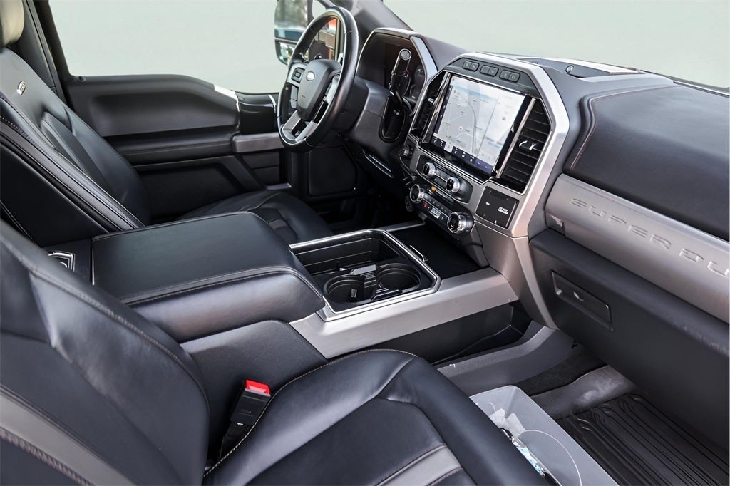 2022 Ford F-350SD Platinum