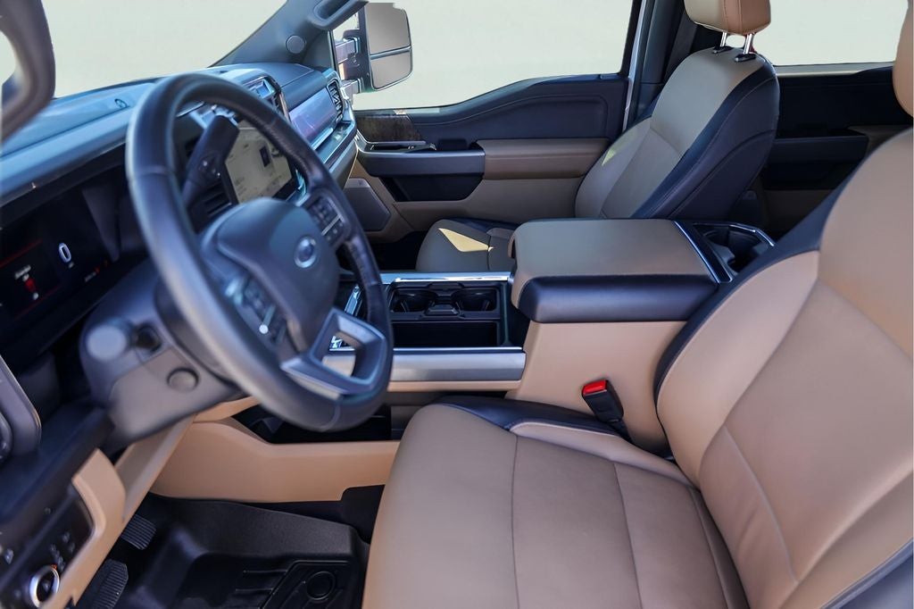 2023 Ford F-350SD Lariat