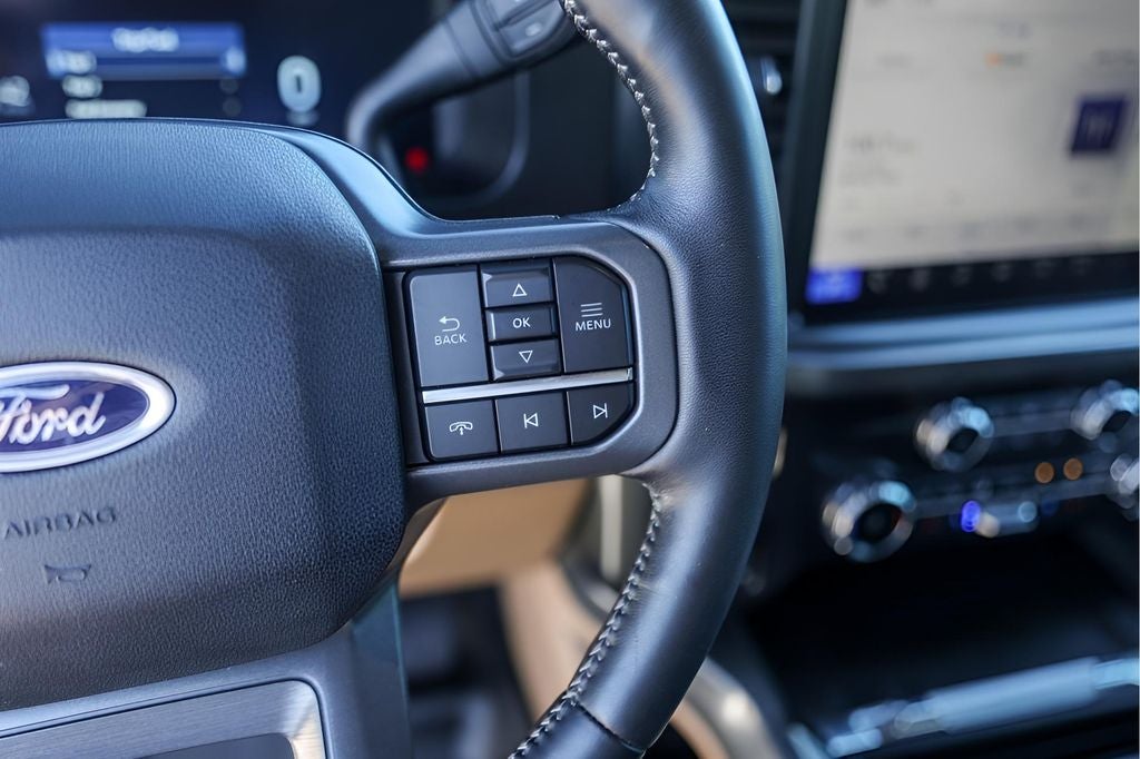 2023 Ford F-350SD Lariat