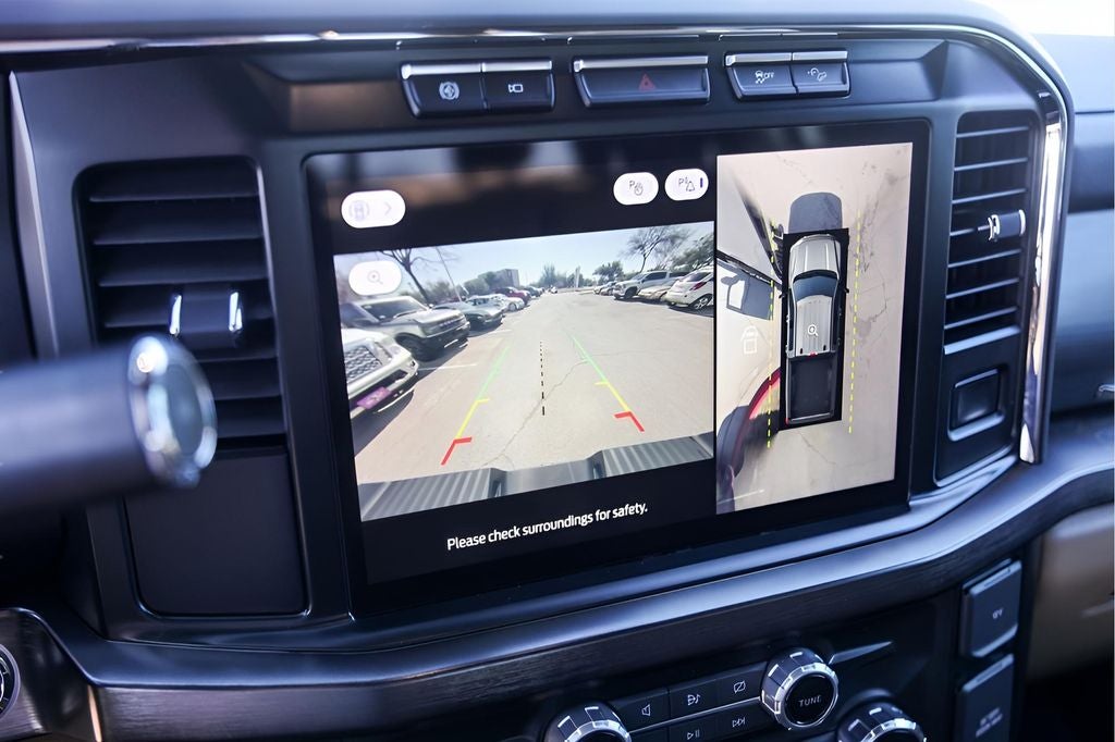 2023 Ford F-350SD Lariat