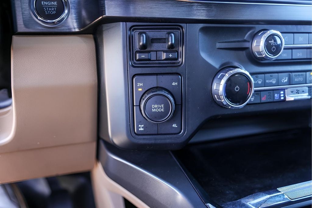 2023 Ford F-350SD Lariat