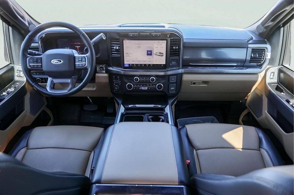 2023 Ford F-350SD Lariat