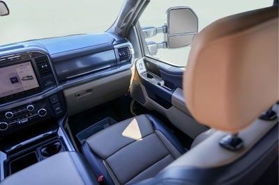 2023 Ford F-350SD Lariat