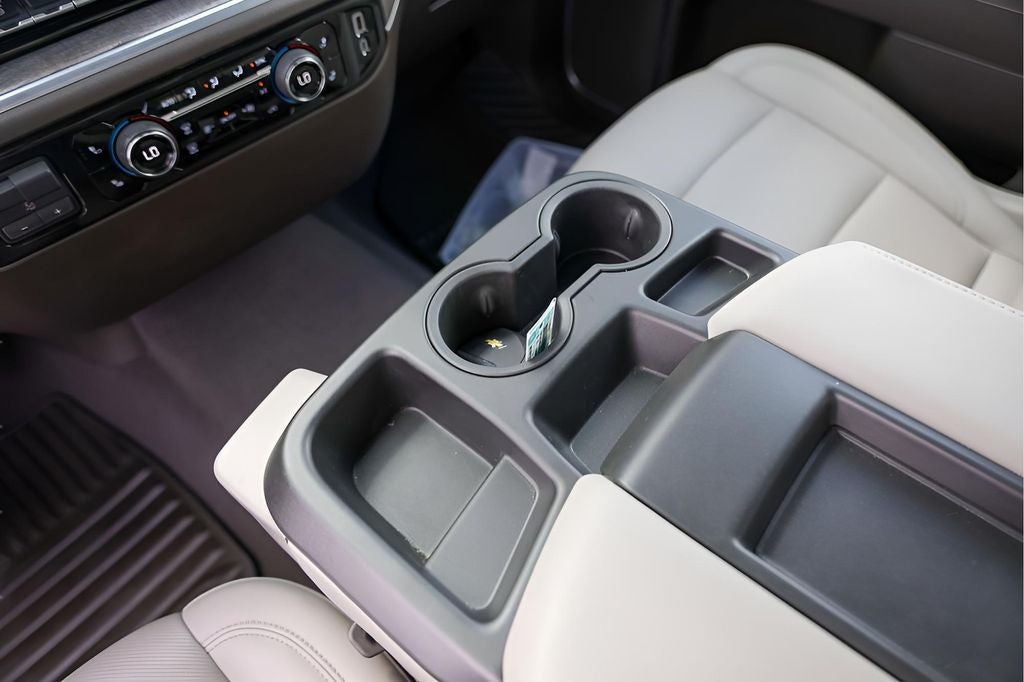 2025 Chevrolet Silverado 3500HD LTZ