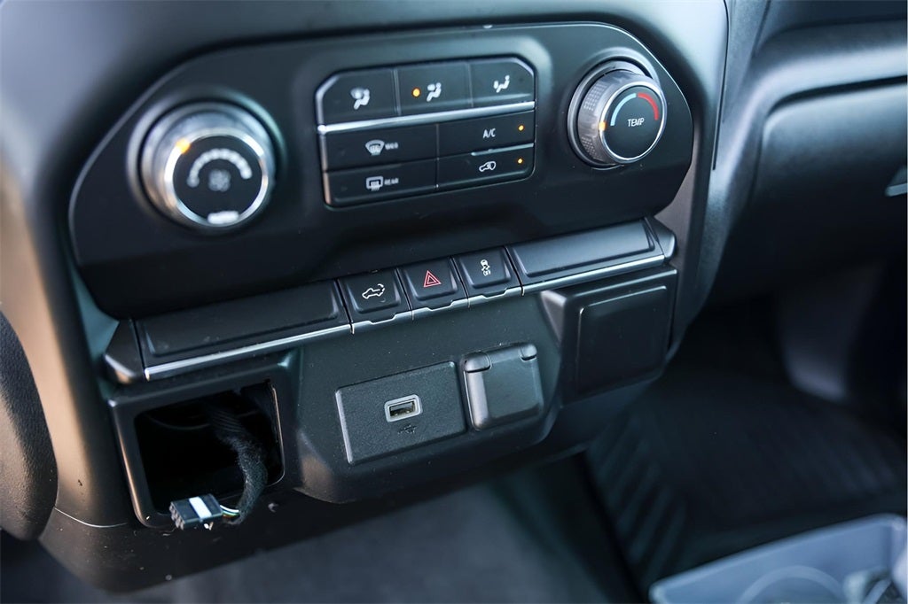 2019 Chevrolet Silverado 1500 Custom