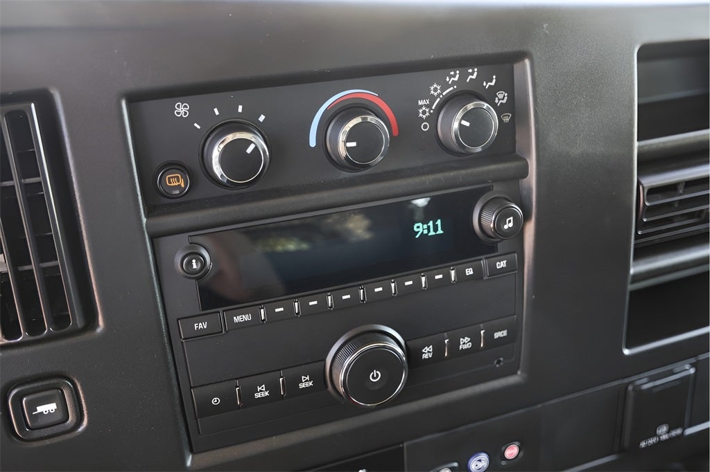 2023 Chevrolet Express 2500 Work Van Cargo