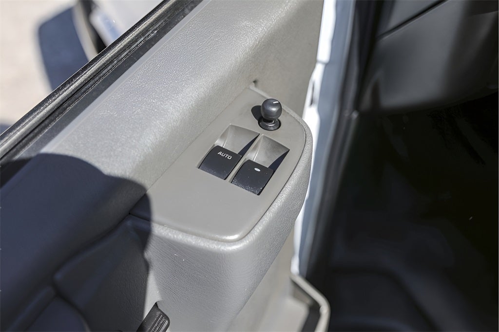 2023 Chevrolet Express 2500 Work Van Cargo