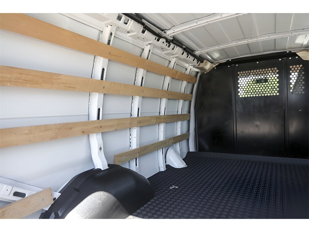 2023 Chevrolet Express 2500 Work Van Cargo