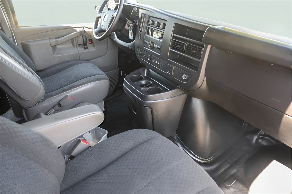 2023 Chevrolet Express 2500 Work Van Cargo