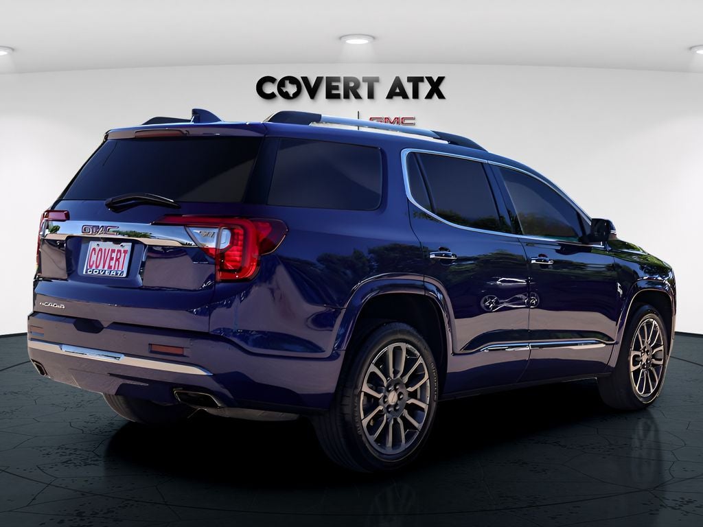 2023 GMC Acadia Denali