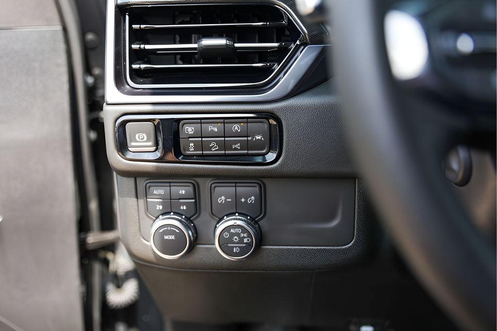 2025 GMC Yukon AT4