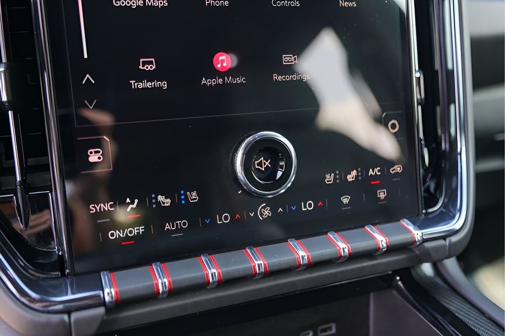 2025 GMC Yukon AT4