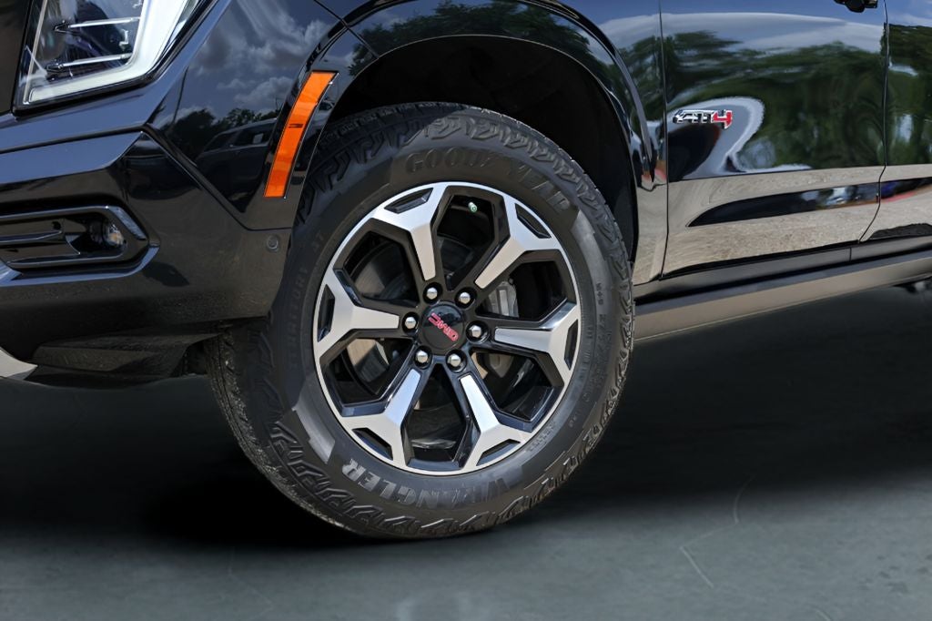 2025 GMC Yukon AT4