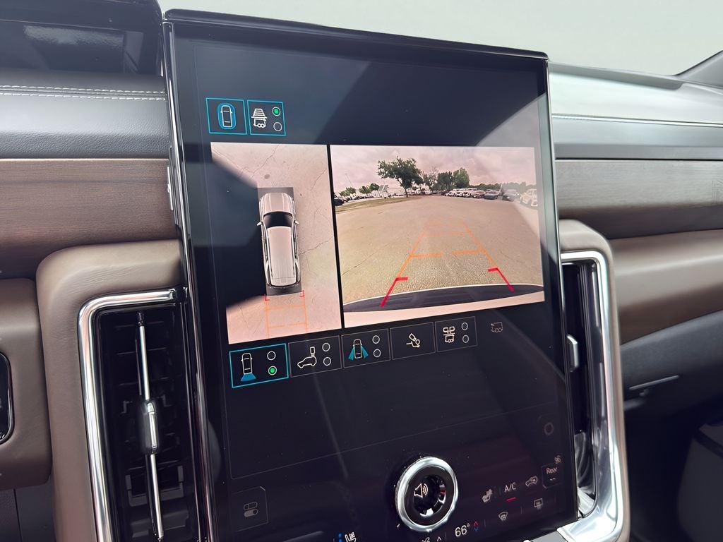 2025 GMC Yukon Denali Ultimate