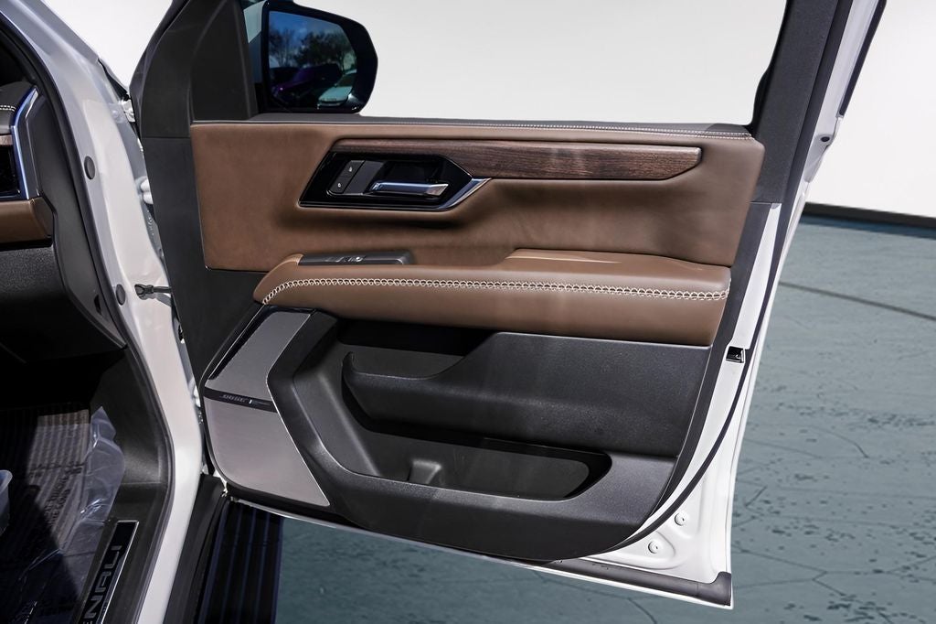 2025 GMC Yukon Denali Ultimate