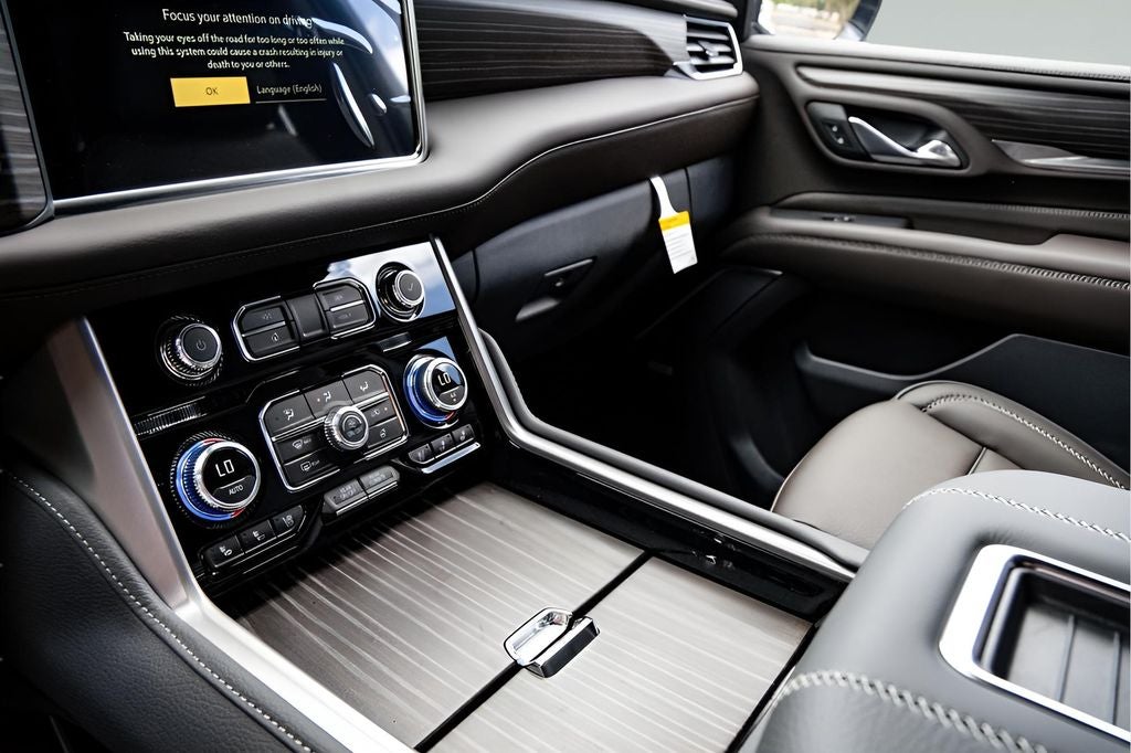 2024 GMC Yukon XL Denali