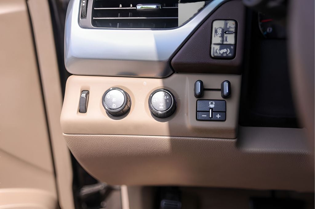 2015 Chevrolet Suburban LTZ