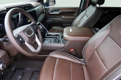 2024 GMC Sierra 2500HD Denali