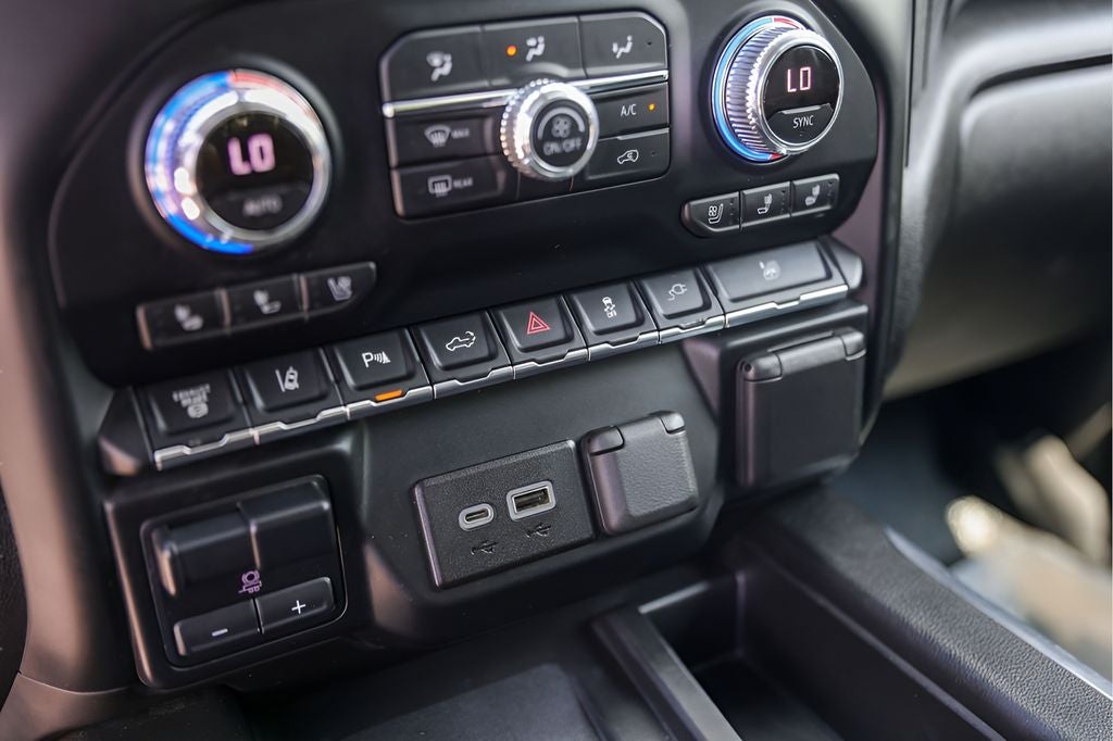 2022 GMC Sierra 3500HD Denali