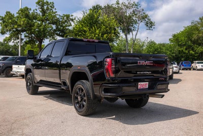 2025 GMC Sierra 2500HD AT4