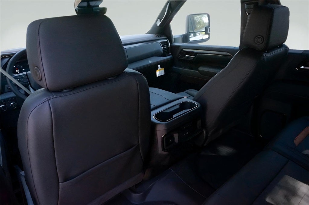 2025 GMC Sierra 2500HD AT4