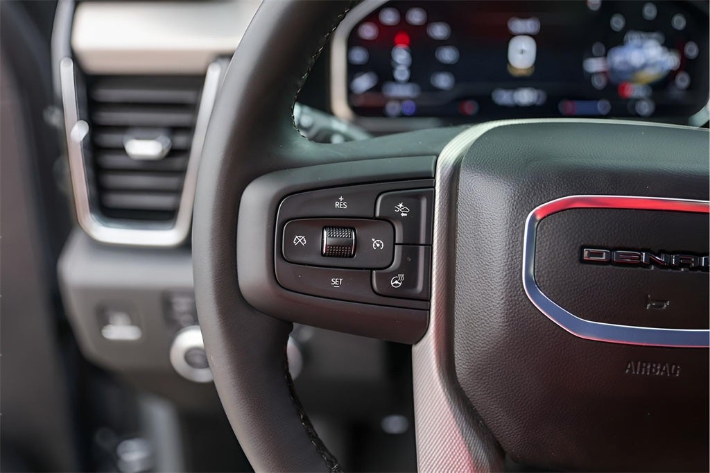 2025 GMC Sierra 2500HD Denali