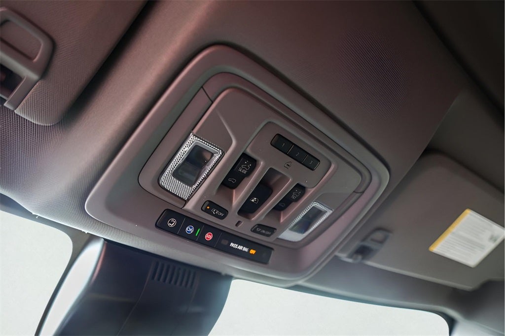 2025 GMC Sierra 2500HD Denali