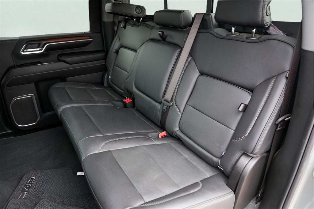 2025 GMC Sierra 2500HD Denali