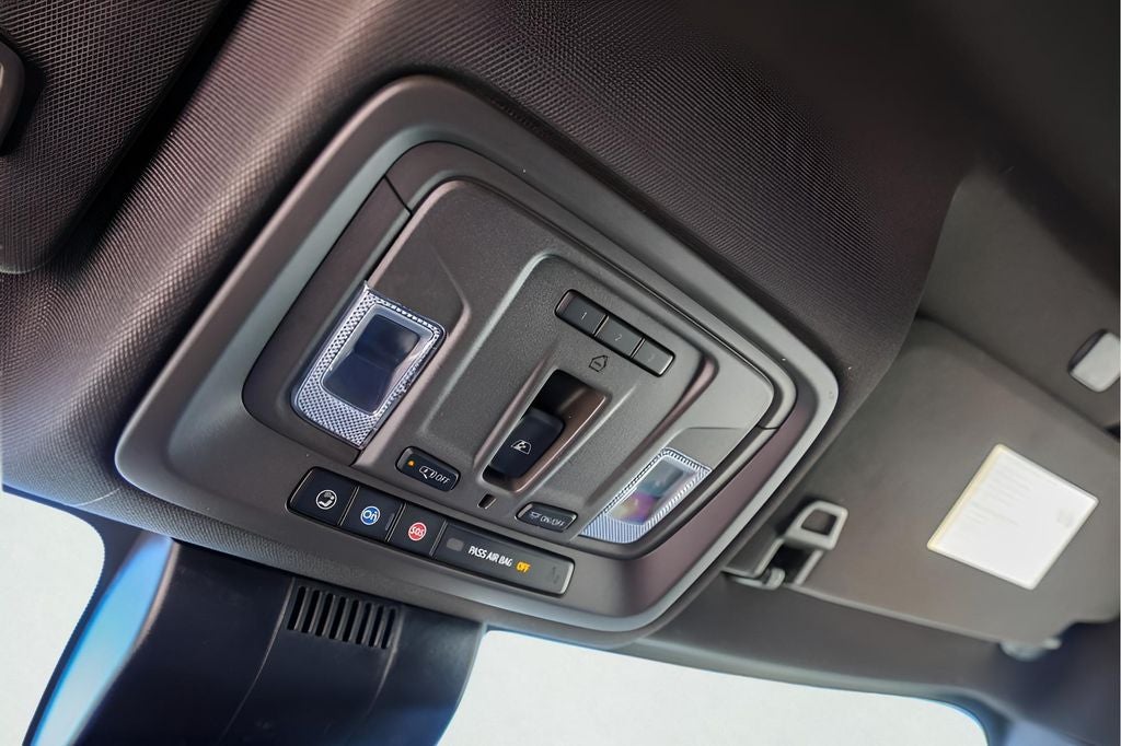 2025 GMC Sierra 3500HD SLT