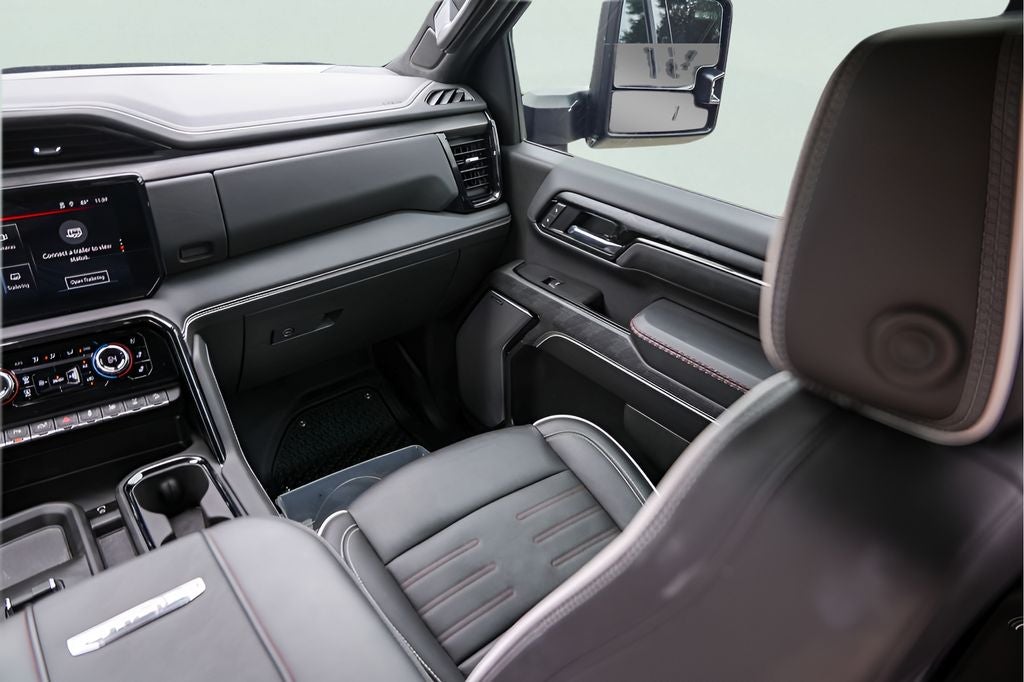 2025 GMC Sierra 2500HD AT4X