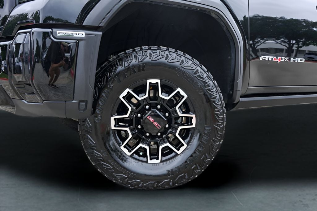 2025 GMC Sierra 2500HD AT4X