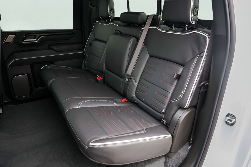 2025 GMC Sierra 2500HD AT4X