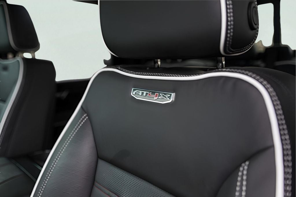 2025 GMC Sierra 2500HD AT4X