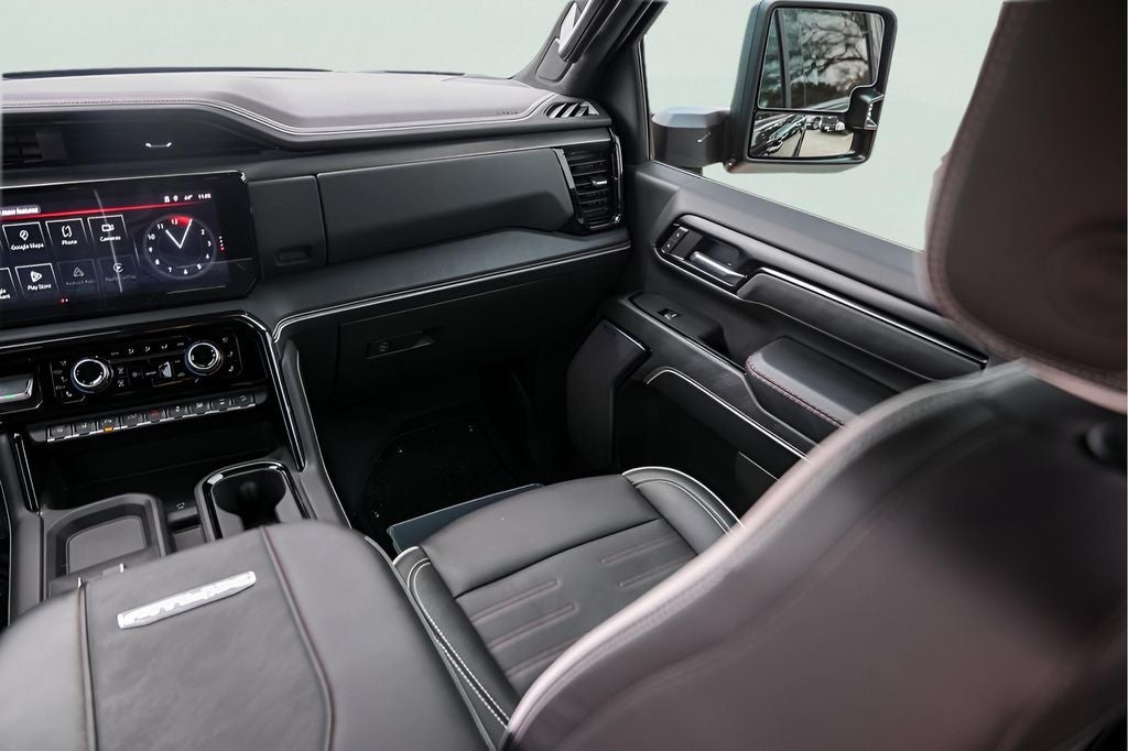 2025 GMC Sierra 2500HD AT4X